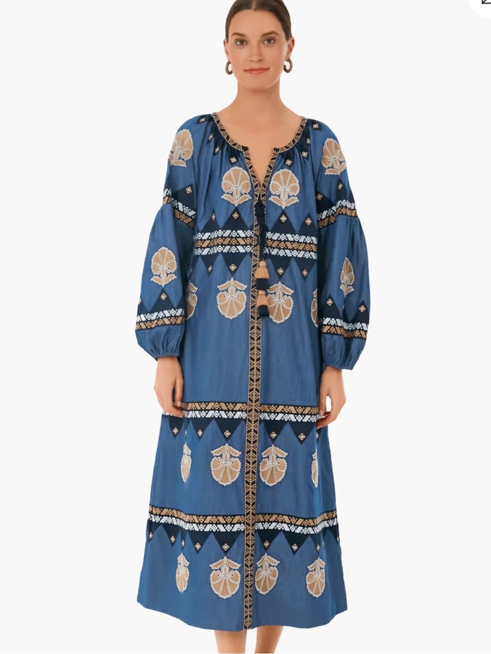 Figue Tula Long Embroidered Chambray  Belted Dress Size Small New with tag